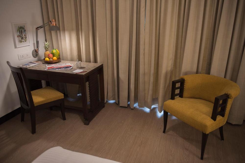 Room image 5