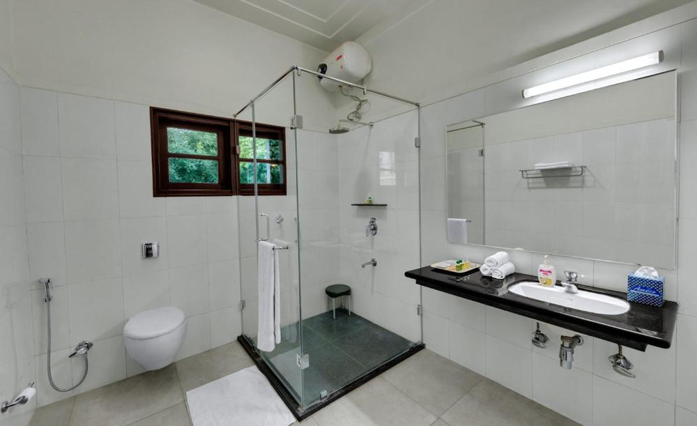 Room image 3